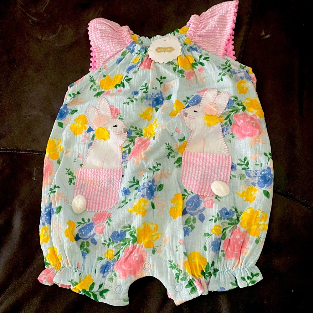 NWT girls bunny outfit